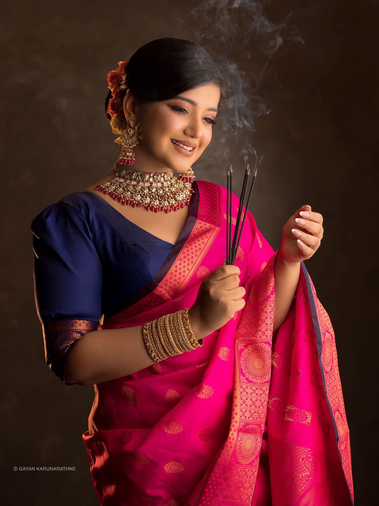நெத்மி ரொஷெல் (Nethmi Roshel) – இலங்கை நடிகை மற்றும் model girl